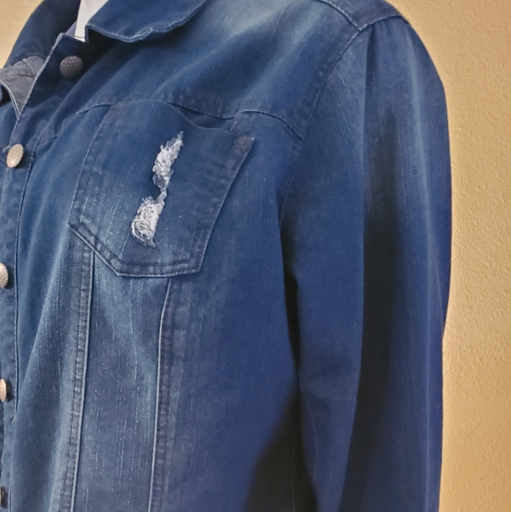 Distressed Denim Jacket - Picture 7 of 7